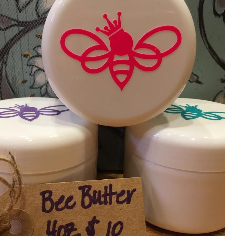 Jars topped with the crowned bee